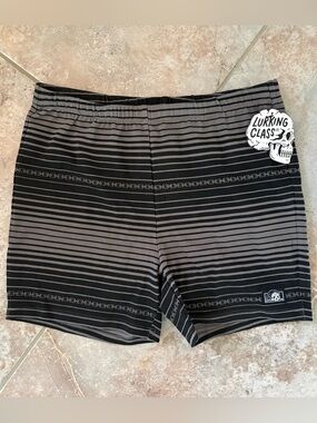Lurking Class Chain Stripe Cotton Shorts Medium Logo Gray Slim Fit Grim Reaper